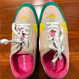 Boden Runner Trainer Size 42 EU - Pink Colourblock